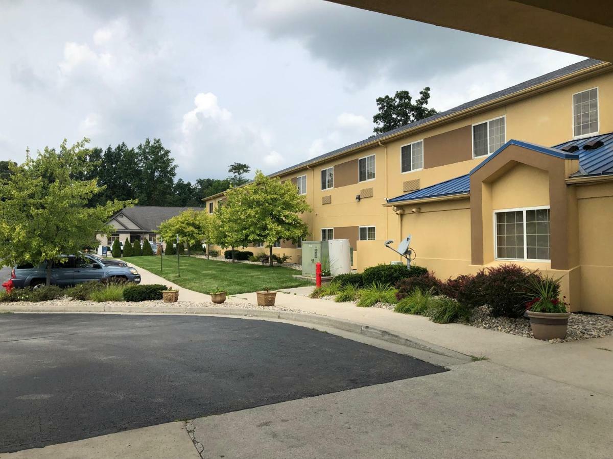 Baymont By Wyndham Fort Wayne Buitenkant foto